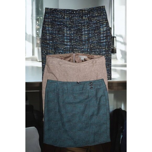 Women's Skirt Bundle - Ann Taylor, Textured Tweed, Plaid - Size 6P - Picture 3 of 16